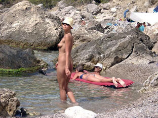 Completely bare Crimean stunner on the beach at