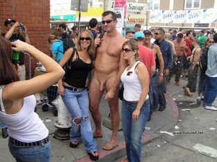 Public pictures from around the world, mom naked so